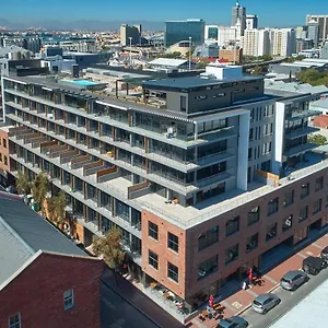 Urban Elephant. The Docklands Appartement Kaapstad